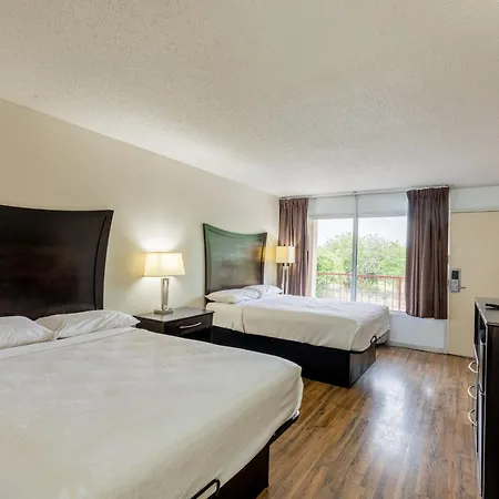 Executive Inn & Suites Beeville Exterior photo