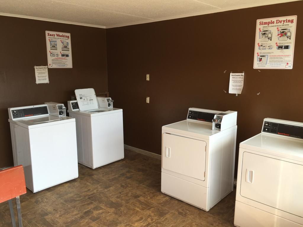Executive & 2* Beeville
