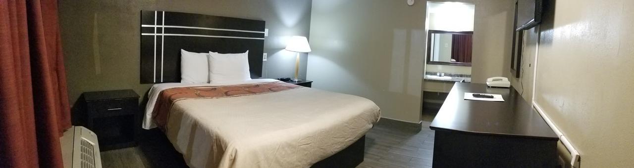 Motel Executive & Beeville