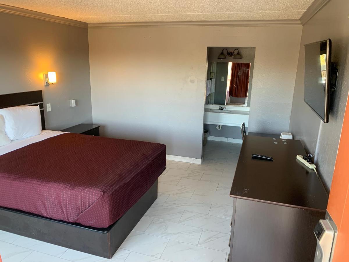 Executive & Motel